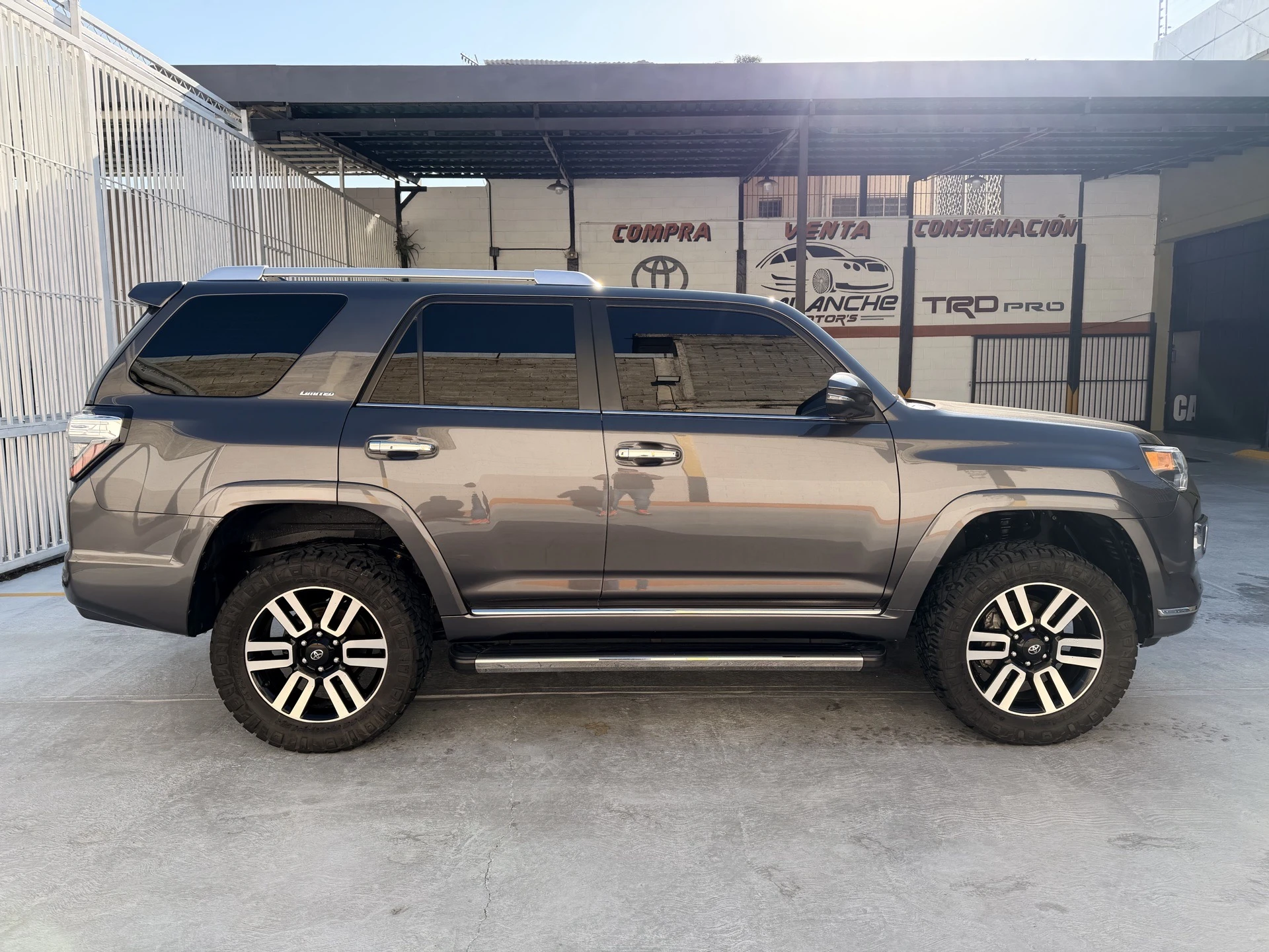 2022 Toyota 4Runner Limited — foto 18