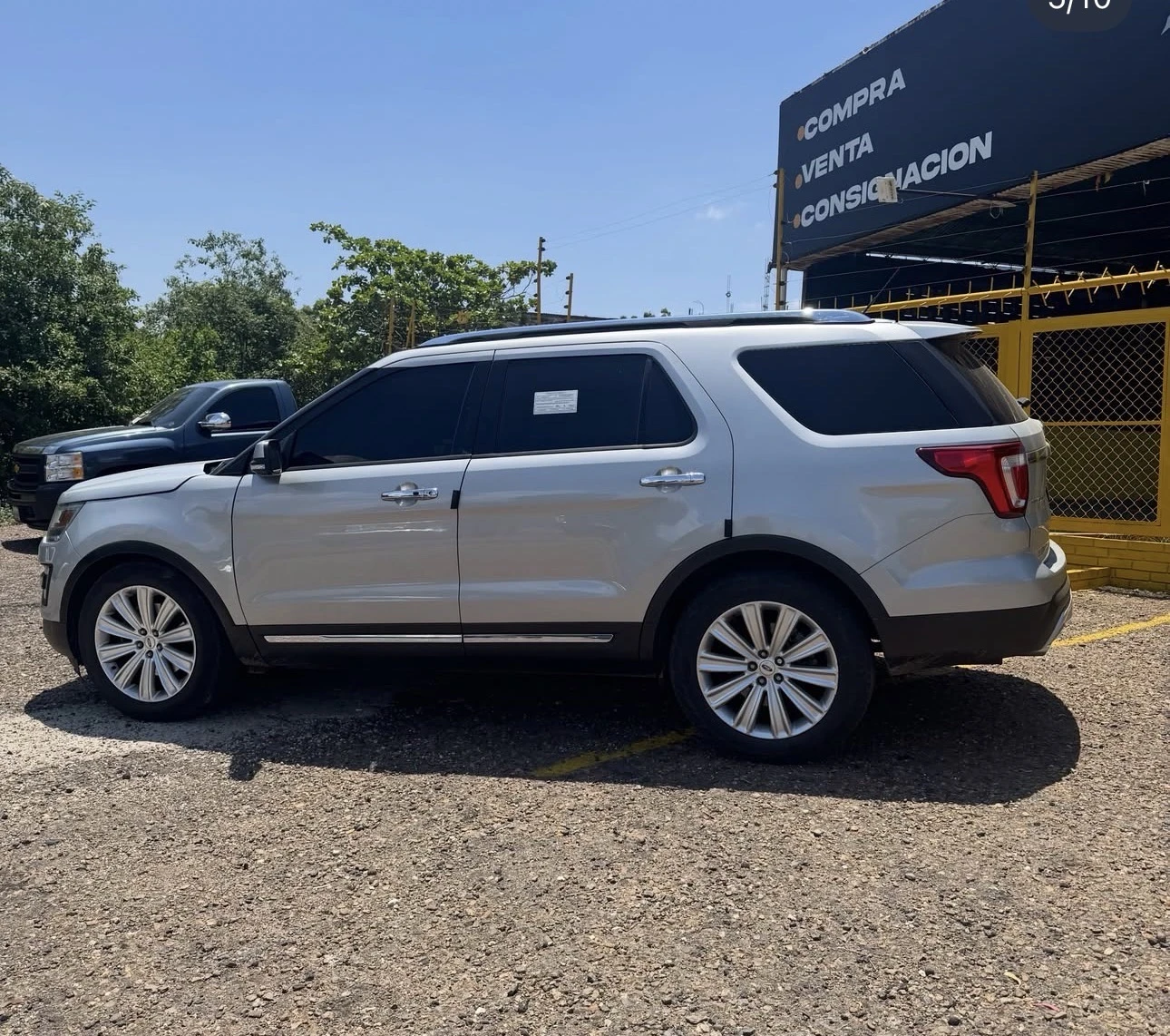 2016 Ford Explorer Limited — foto 9