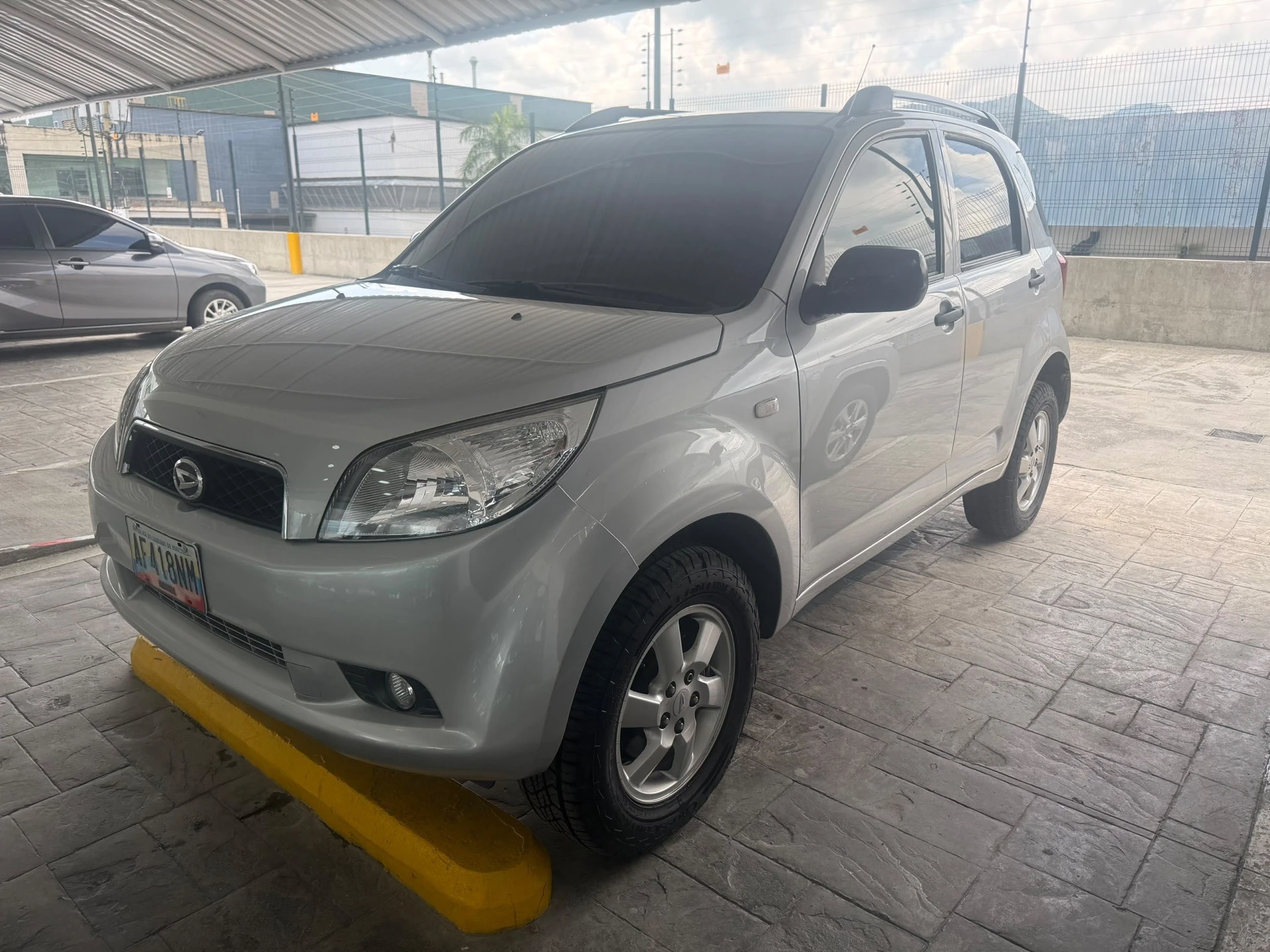 2014 Daihatsu Terios AWD A/T — foto 2