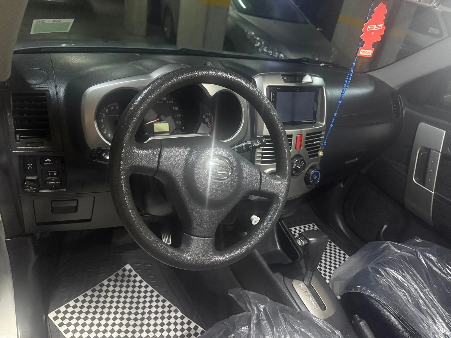 2014 Daihatsu Terios AWD A/T — foto 3