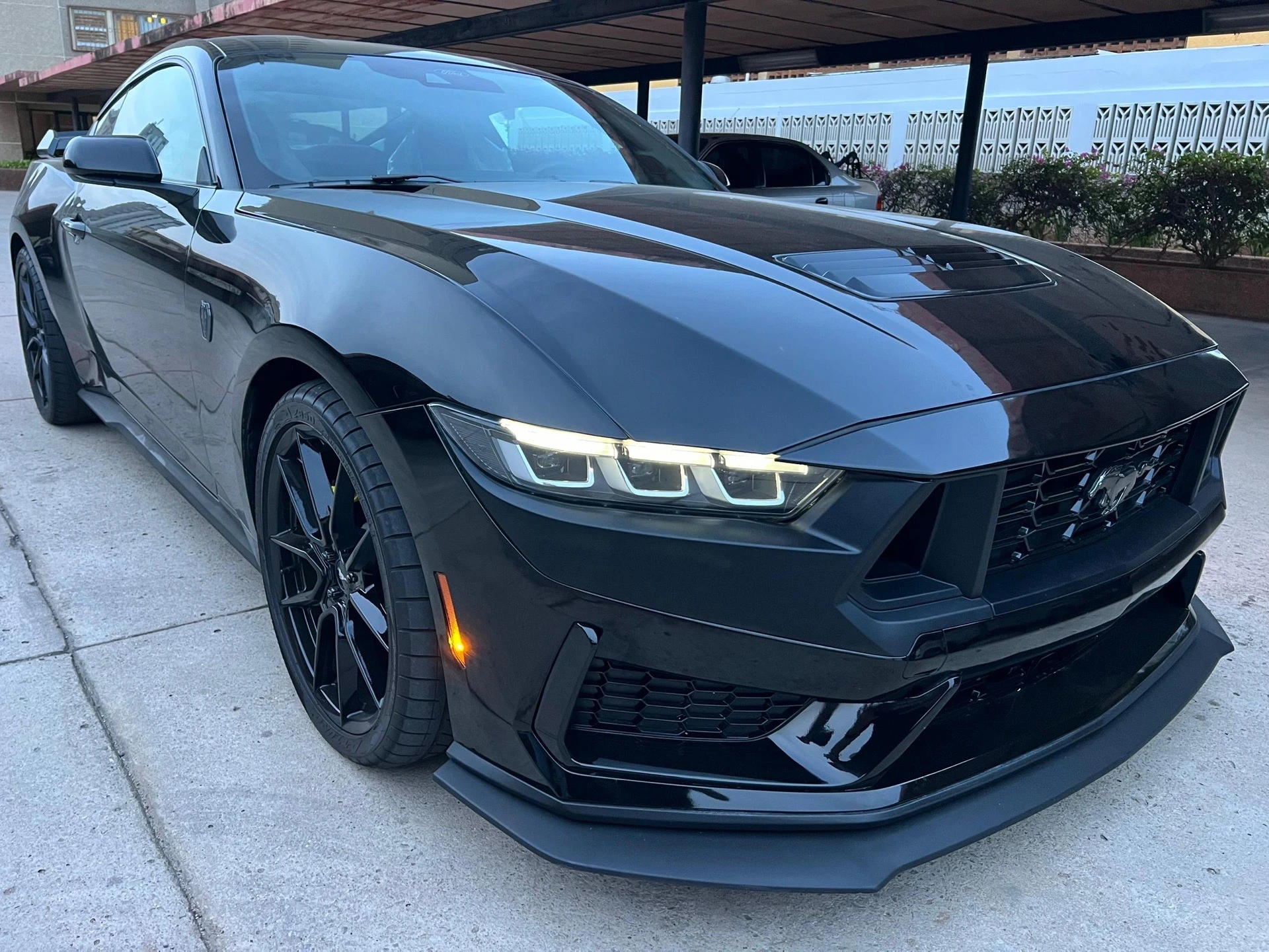 2024 Ford Mustang GT 5.0L Bodykit Dark Horse — foto 6