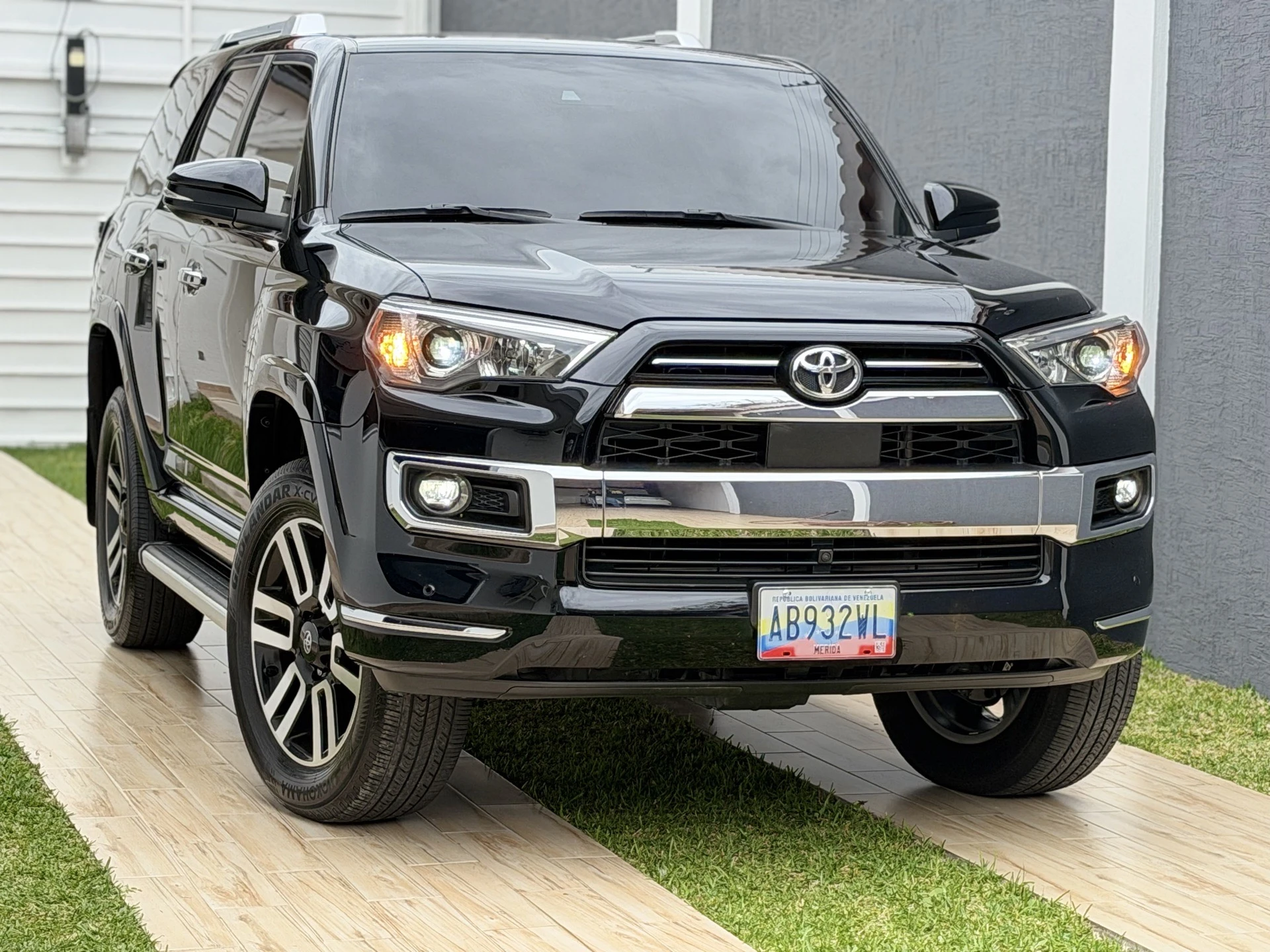2023 Toyota 4Runner LIMITED — foto 3