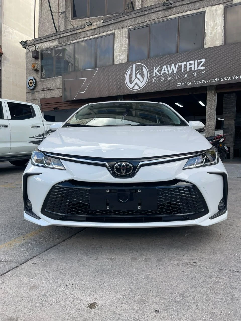 2025 Toyota Corolla HEV — foto 2