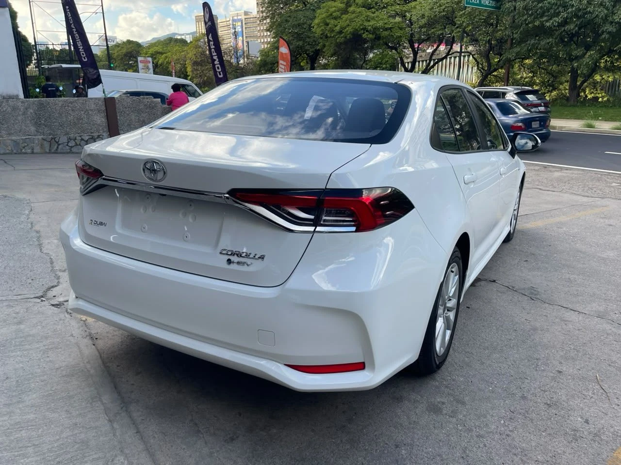 2025 Toyota Corolla HEV — foto 4