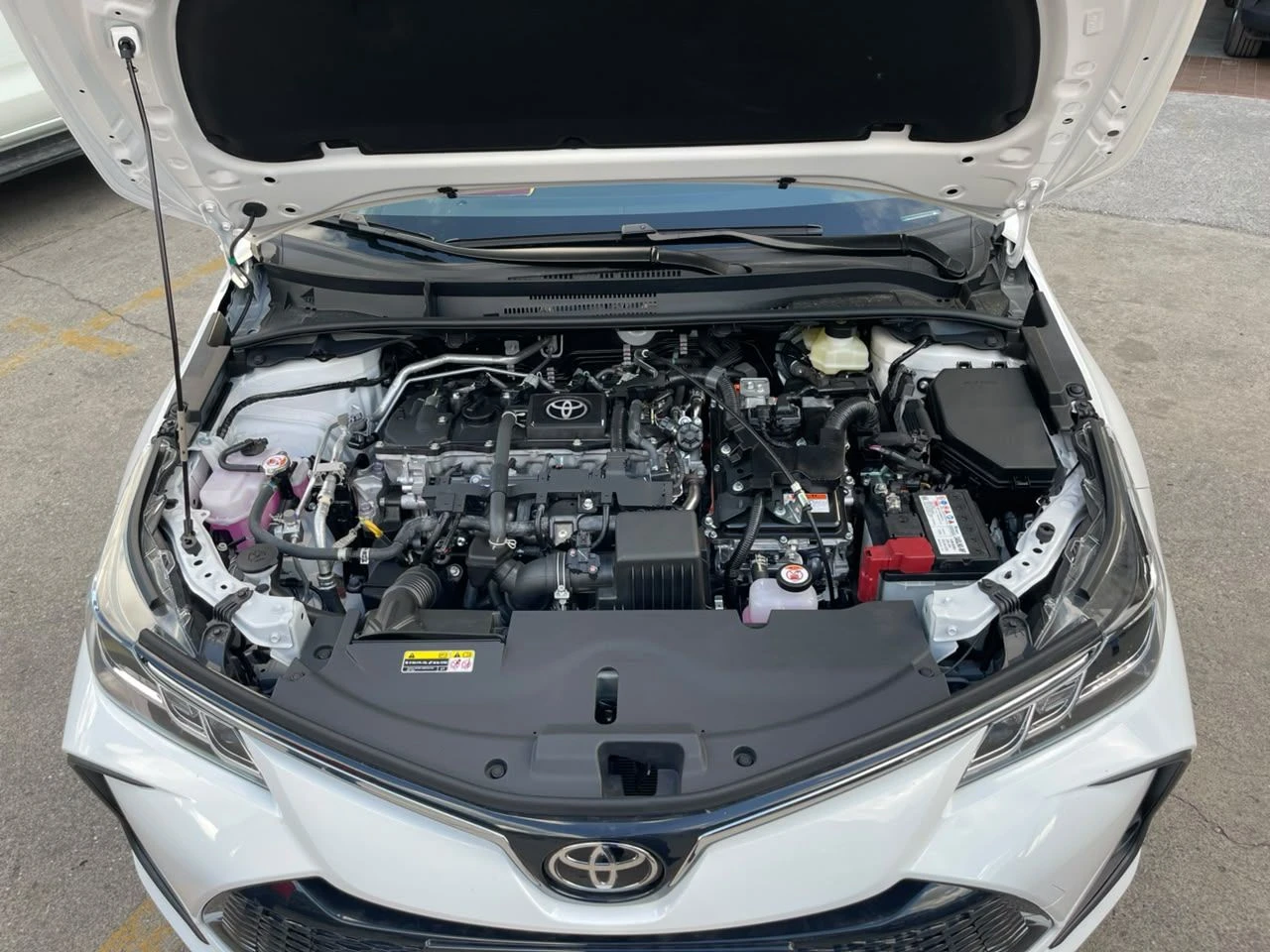 2025 Toyota Corolla HEV — foto 10
