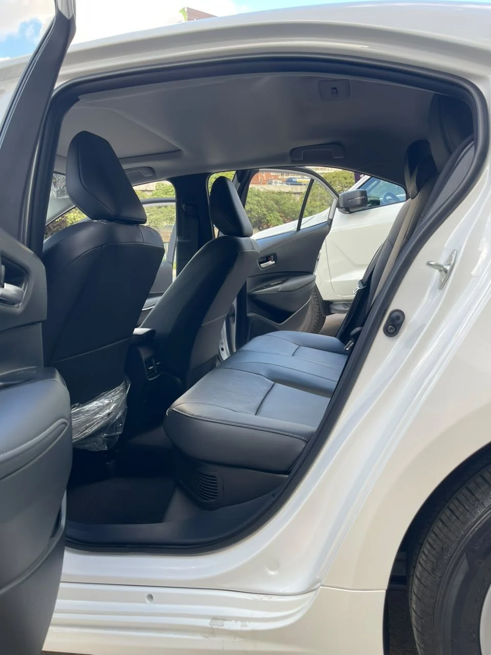 2025 Toyota Corolla HEV — foto 8