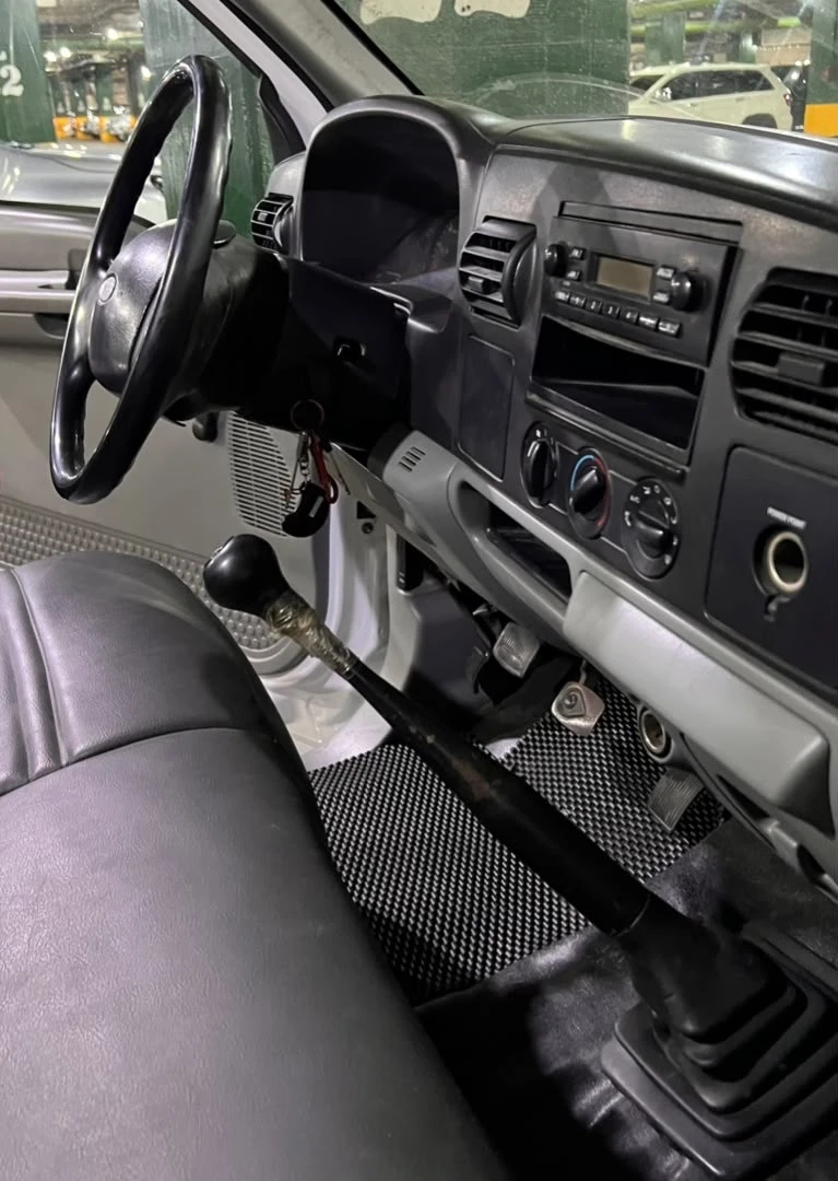 2006 Ford F-350 Tritón — foto 9