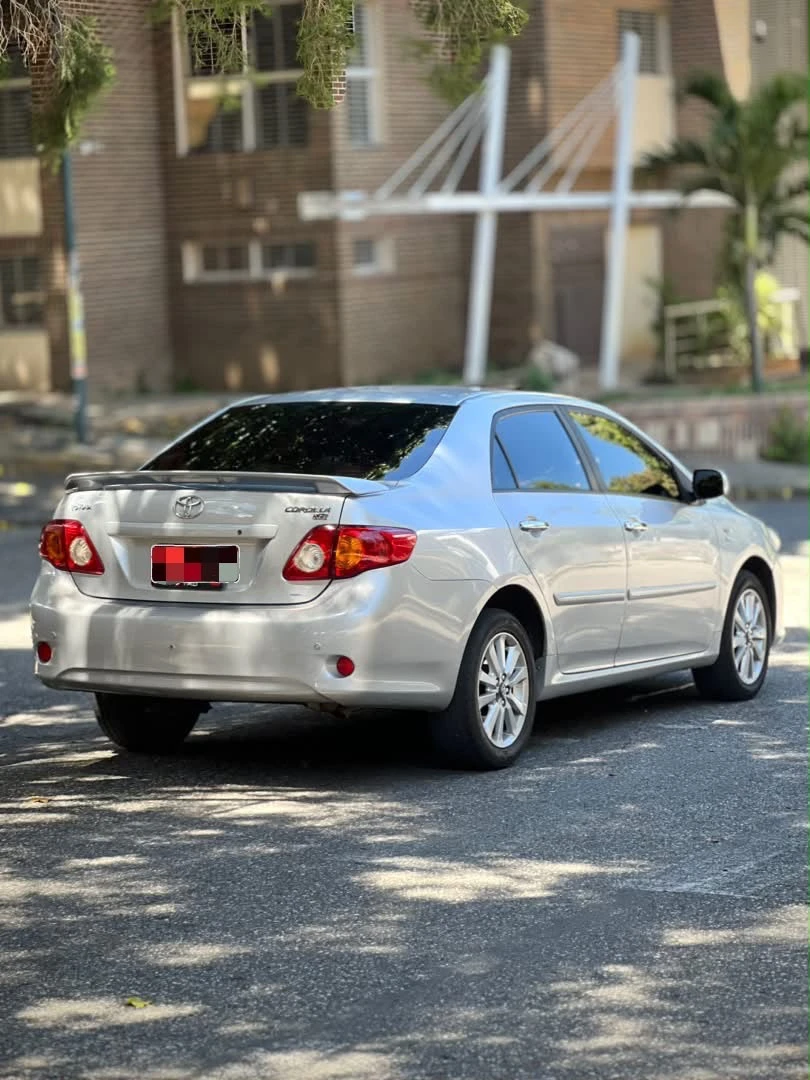 2011 Toyota Corolla XEI — foto 3