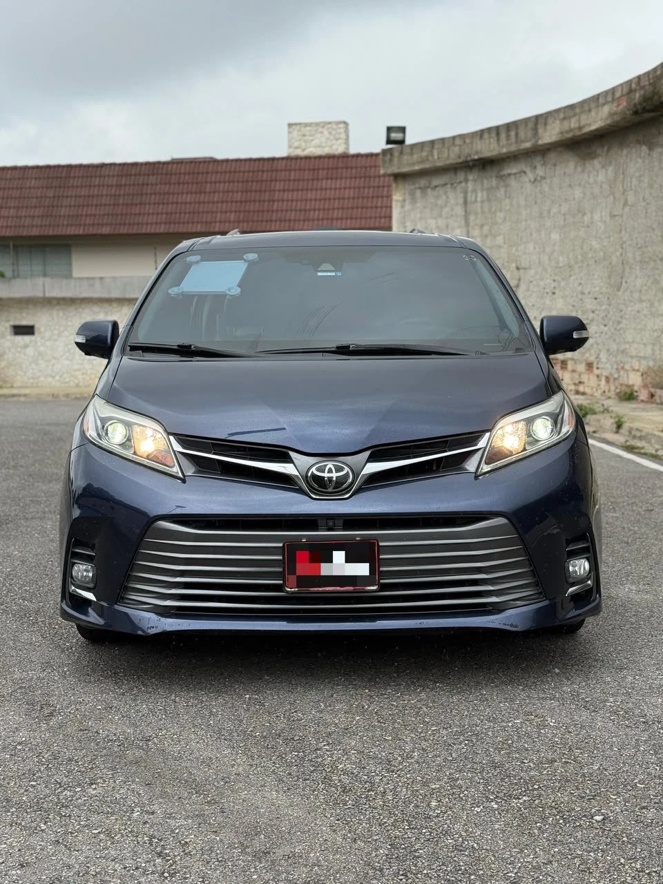 2020 Toyota Sienna Premium — foto 5