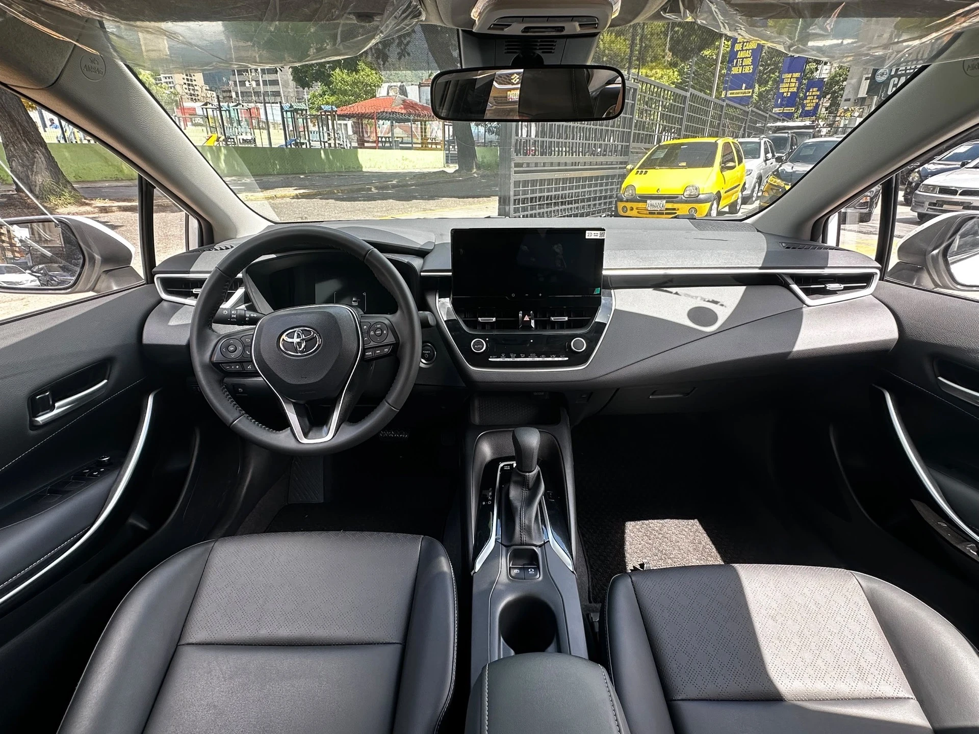 2025 Toyota Corolla HEV — foto 3