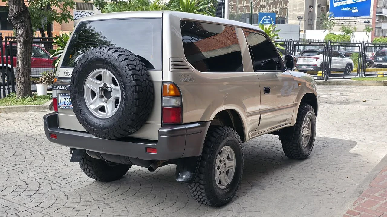 2007 Toyota Merú Sport — foto 2