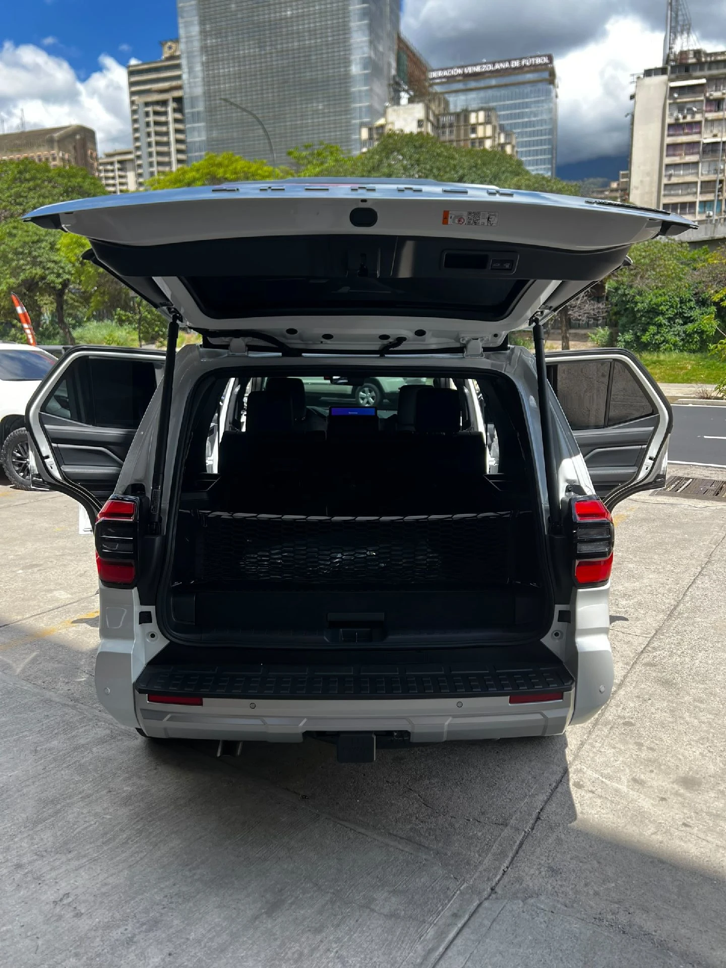 2026 Toyota 4Runner Limited — foto 10