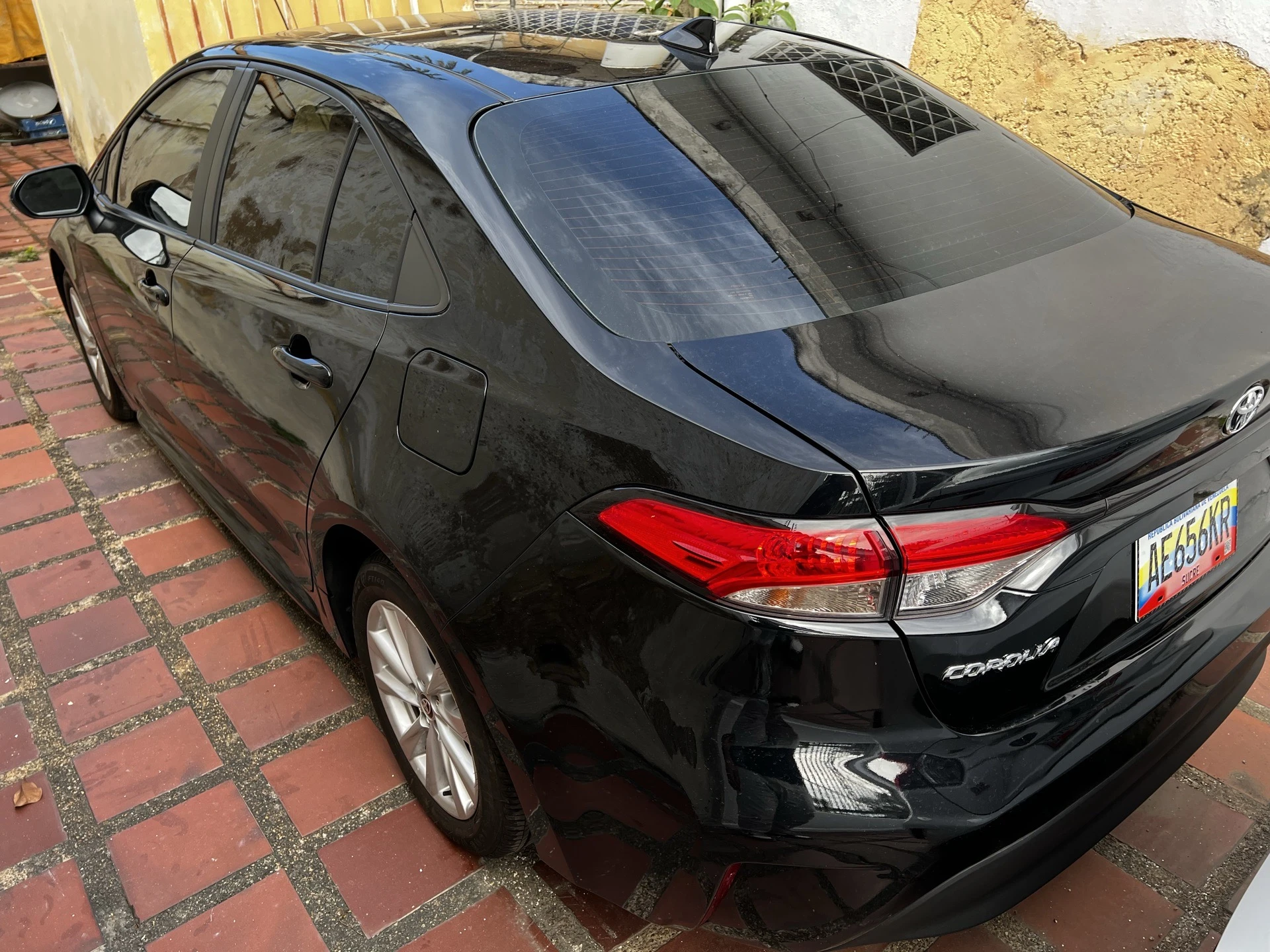 2024 Toyota Corolla LE — foto 3