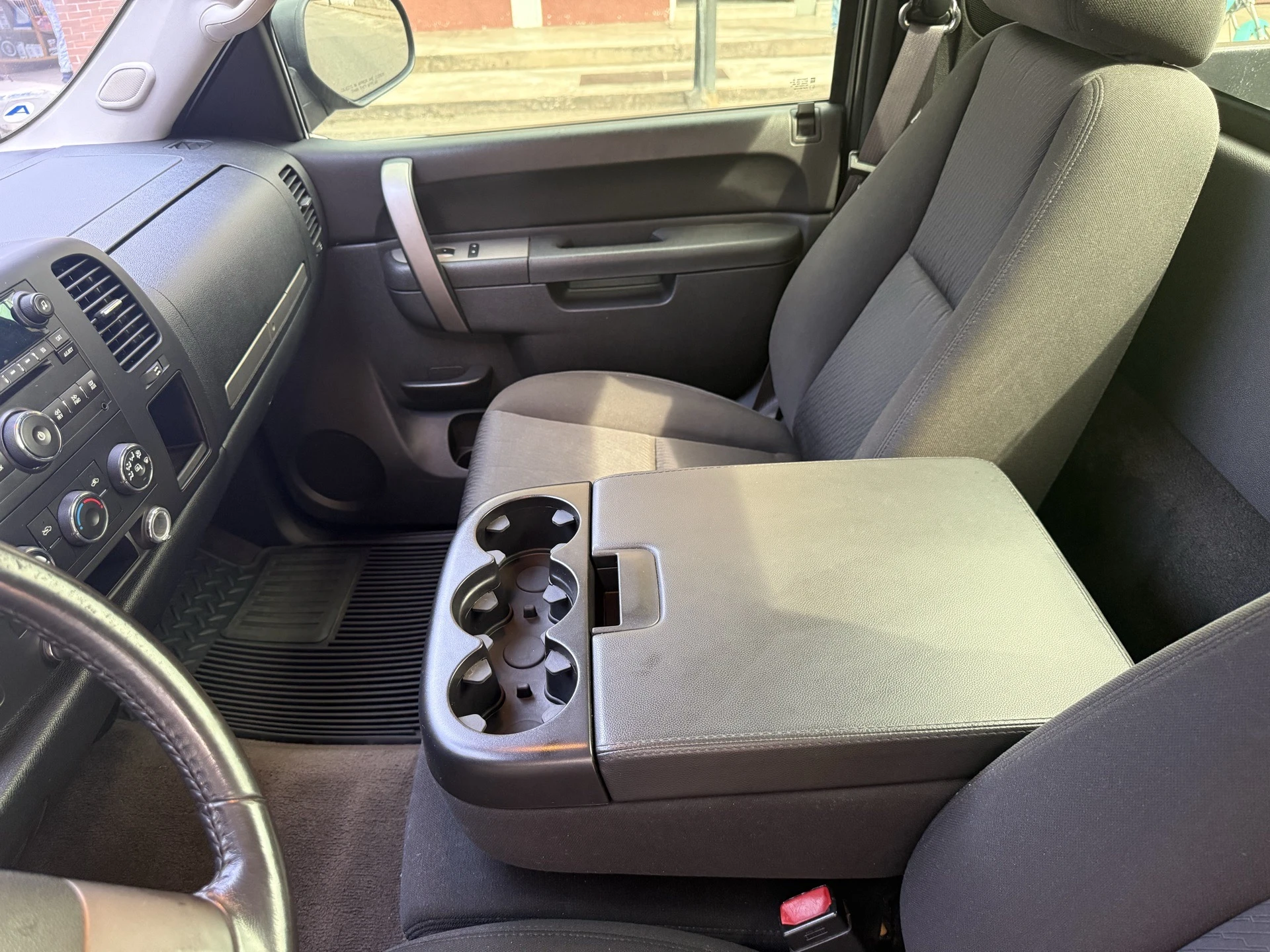 2011 Chevrolet Silverado LT — foto 4