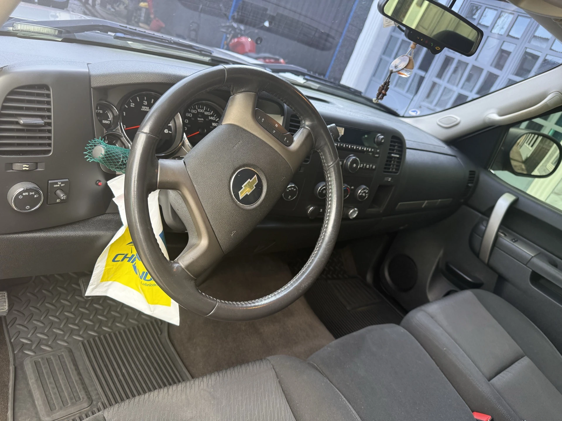 2011 Chevrolet Silverado LT — foto 5