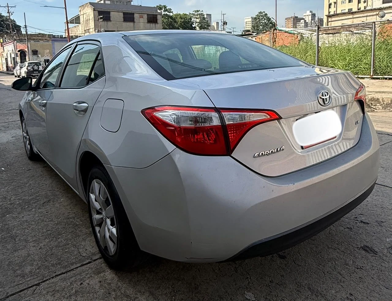 2015 Toyota Corolla Sedan — foto 5