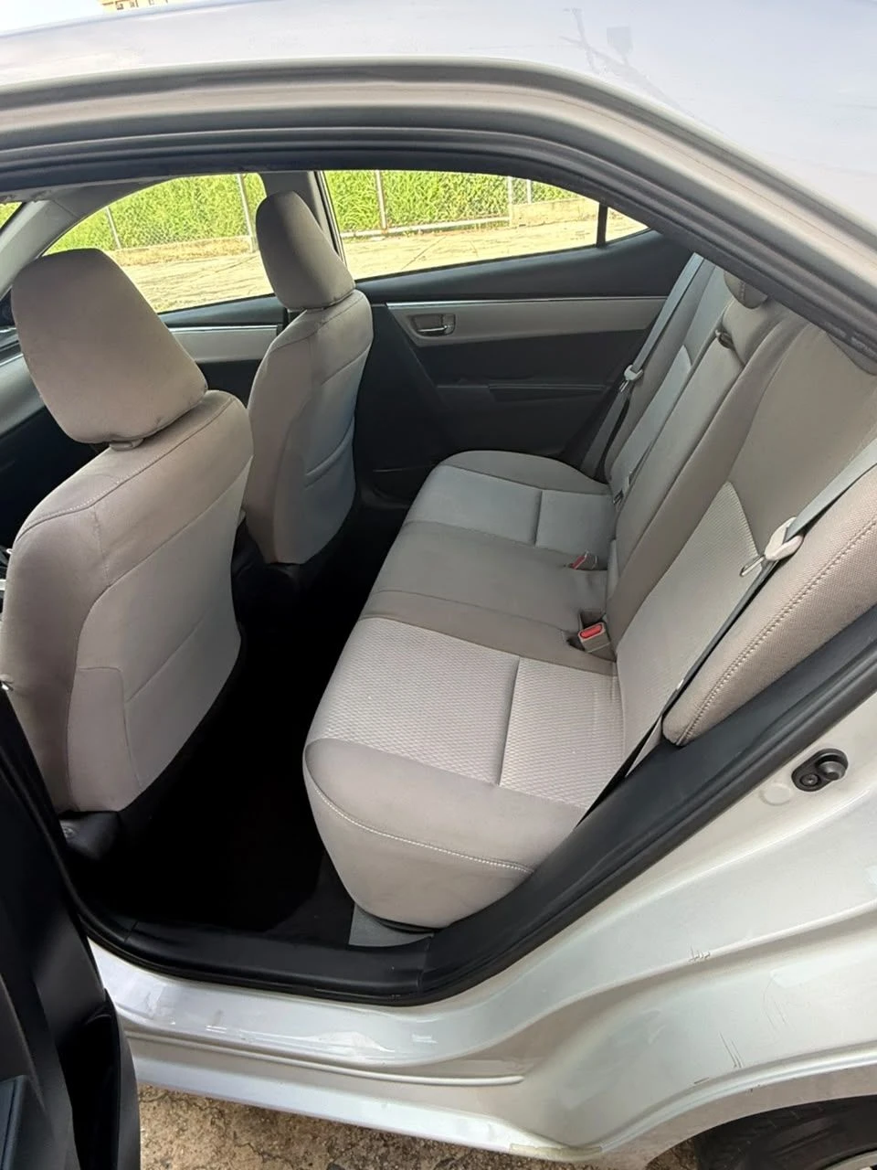 2015 Toyota Corolla Sedan — foto 8
