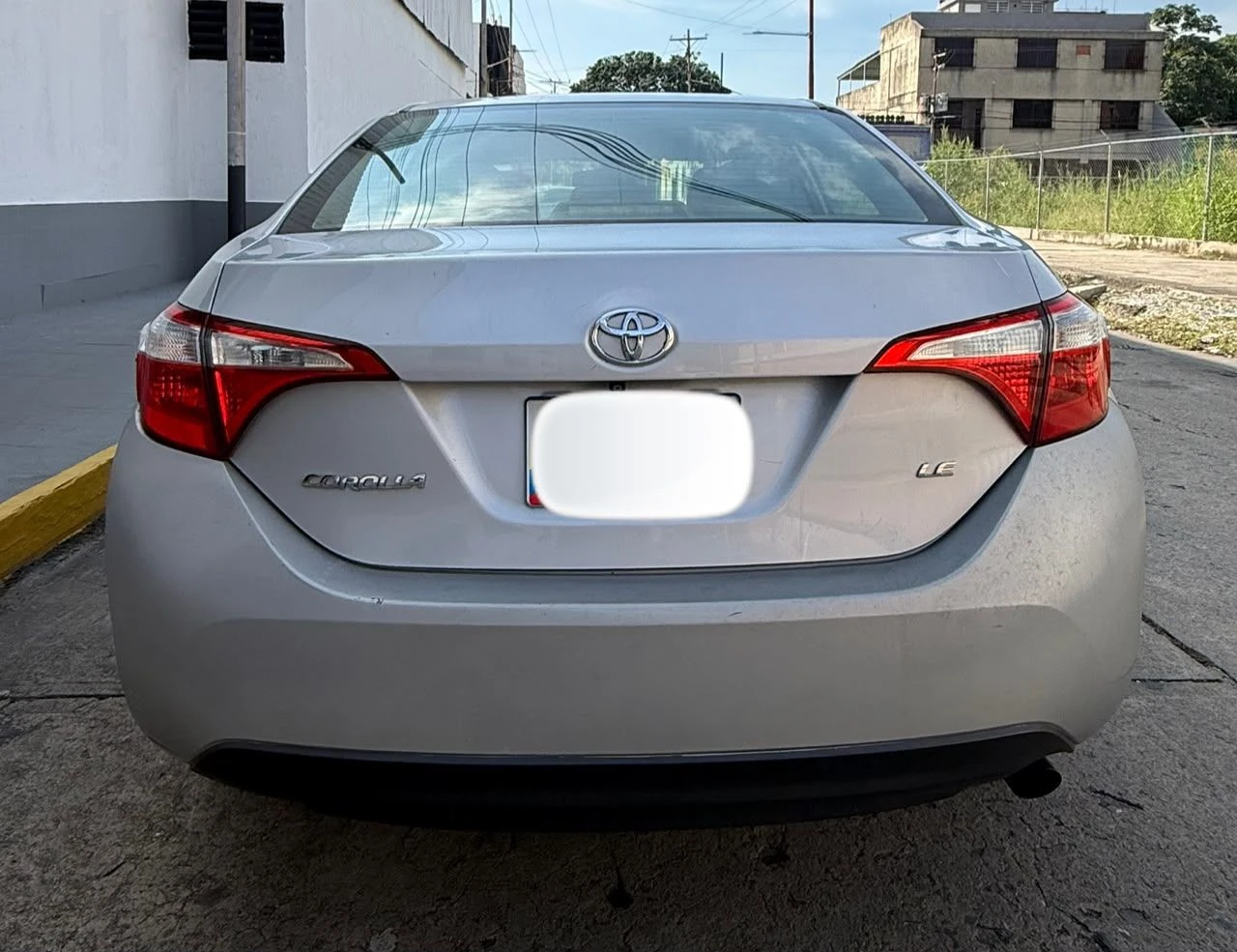 2015 Toyota Corolla Sedan — foto 6