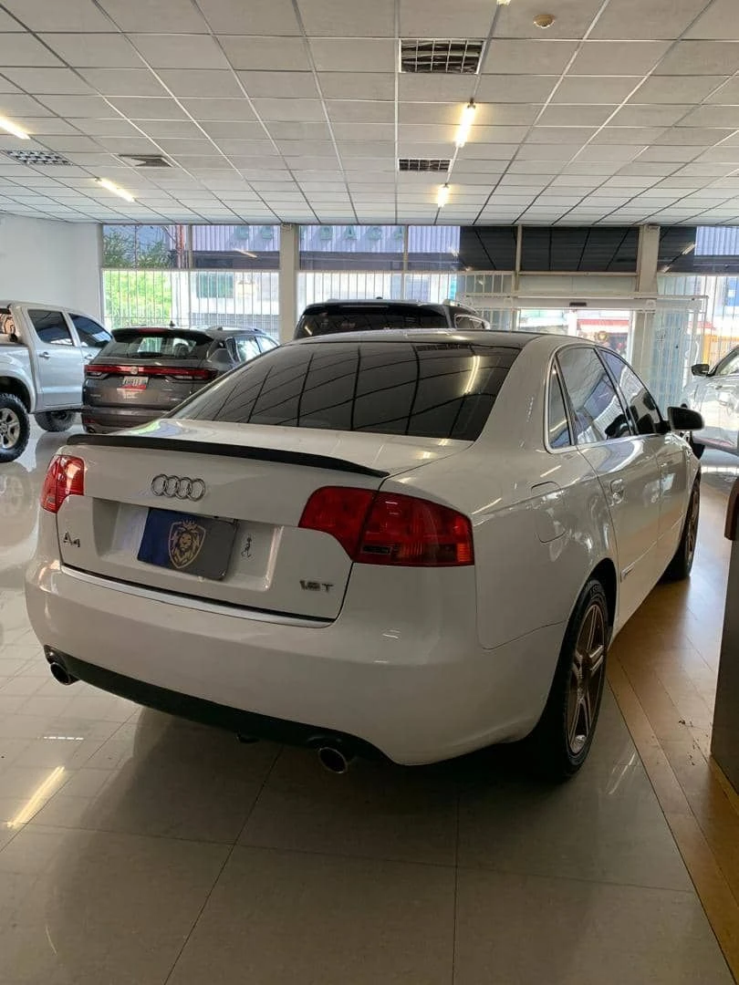 2008 Audi A4 Sedan — foto 4