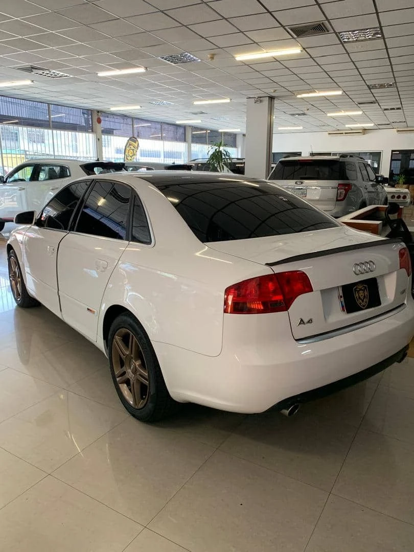 2008 Audi A4 Sedan — foto 3