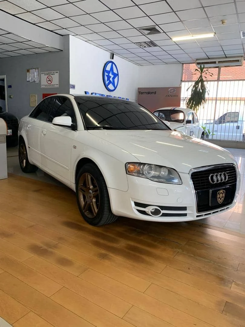 2008 Audi A4 Sedan — foto 5