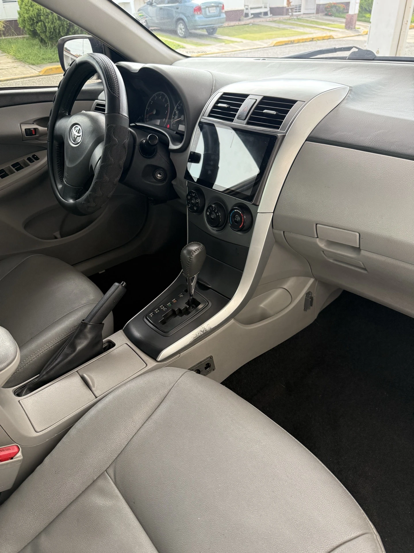 2012 Toyota Corolla Xei — foto 6