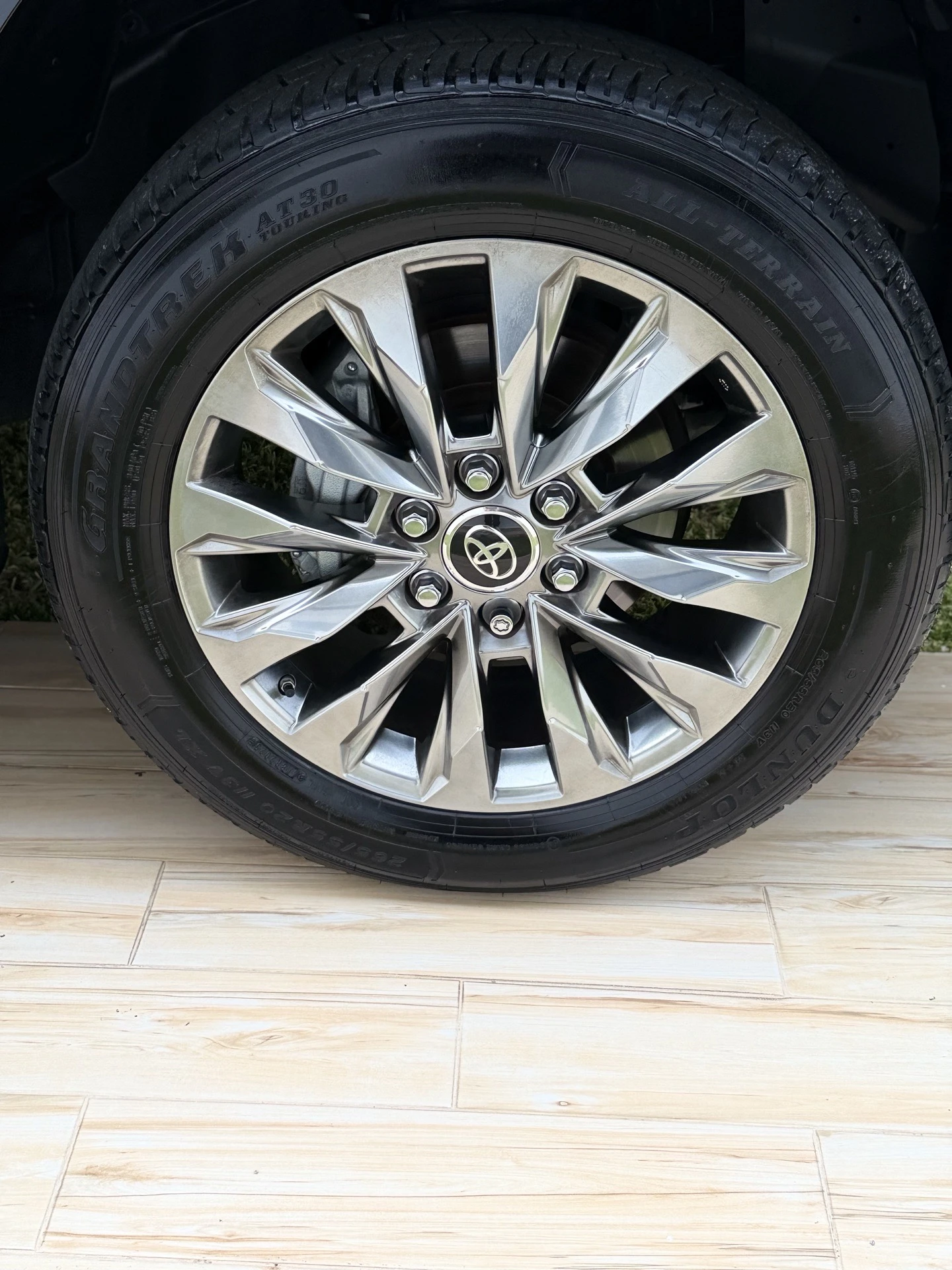 2025 Toyota Land Cruiser LC300 — foto 14