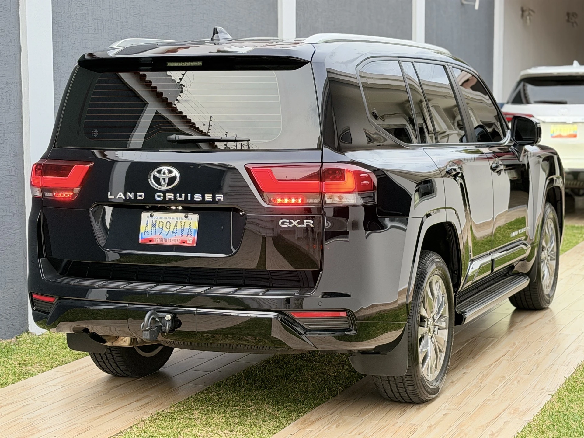 2025 Toyota Land Cruiser LC300 — foto 16