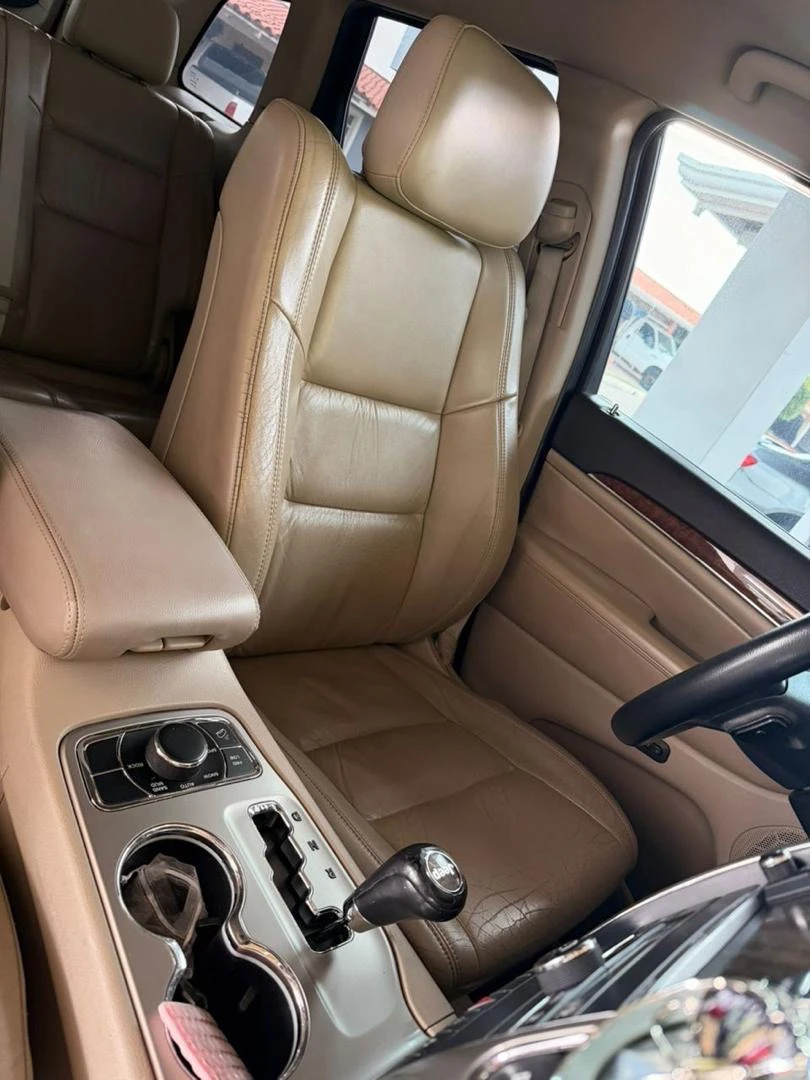 2011 Jeep Cherokee Limited — foto 3