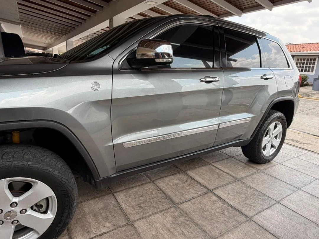 2011 Jeep Cherokee Limited — foto 4