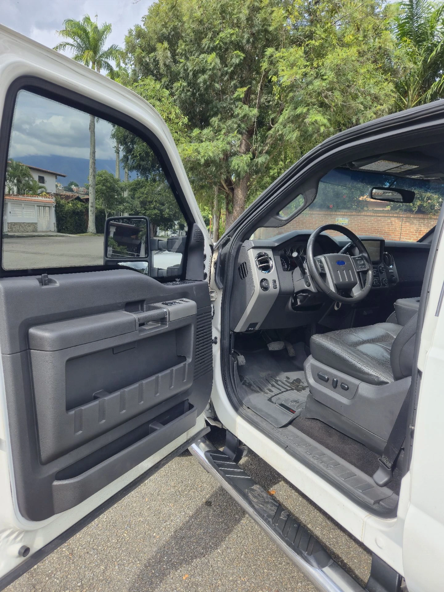2014 Ford F-250 Lariat — foto 7