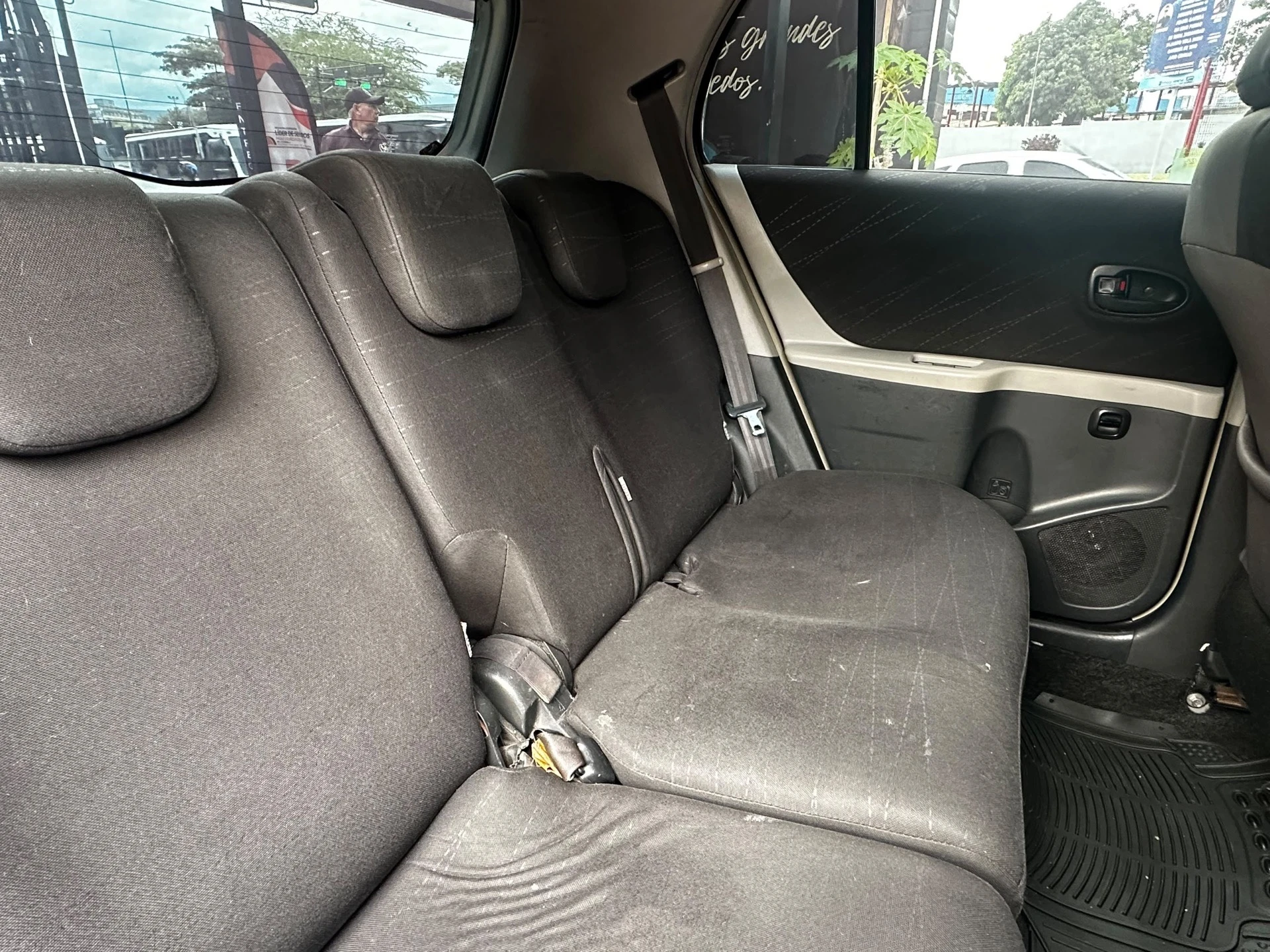 2008 Toyota Yaris — foto 5