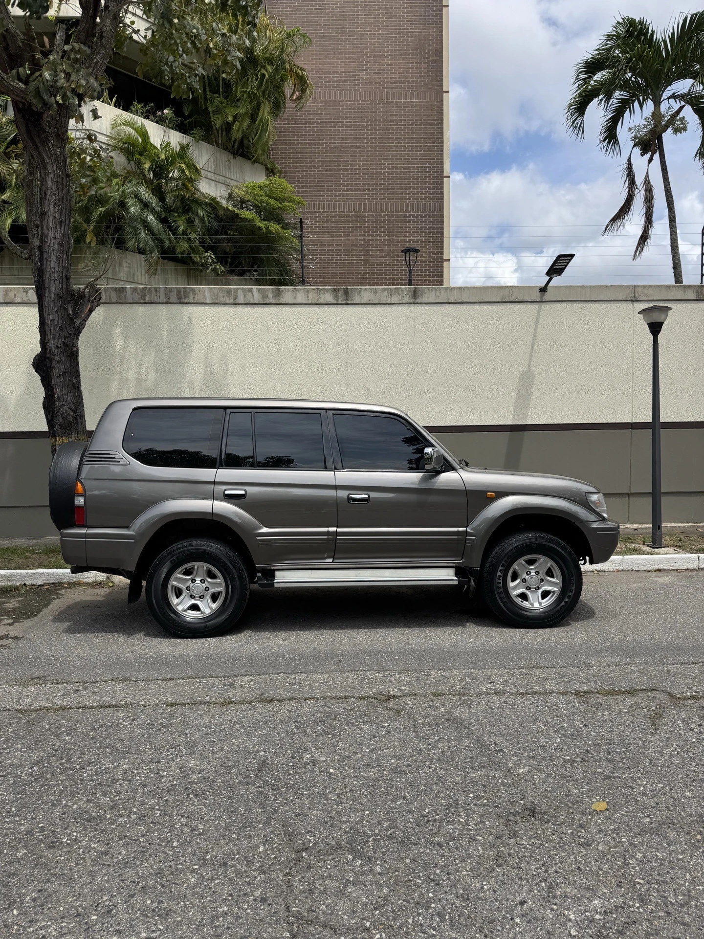 2003 Toyota Land Cruiser Prado VX — foto 4