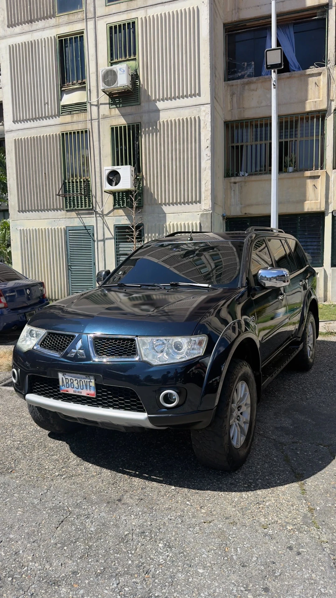 2014 Mitsubishi Montero Sport GLS — foto 9