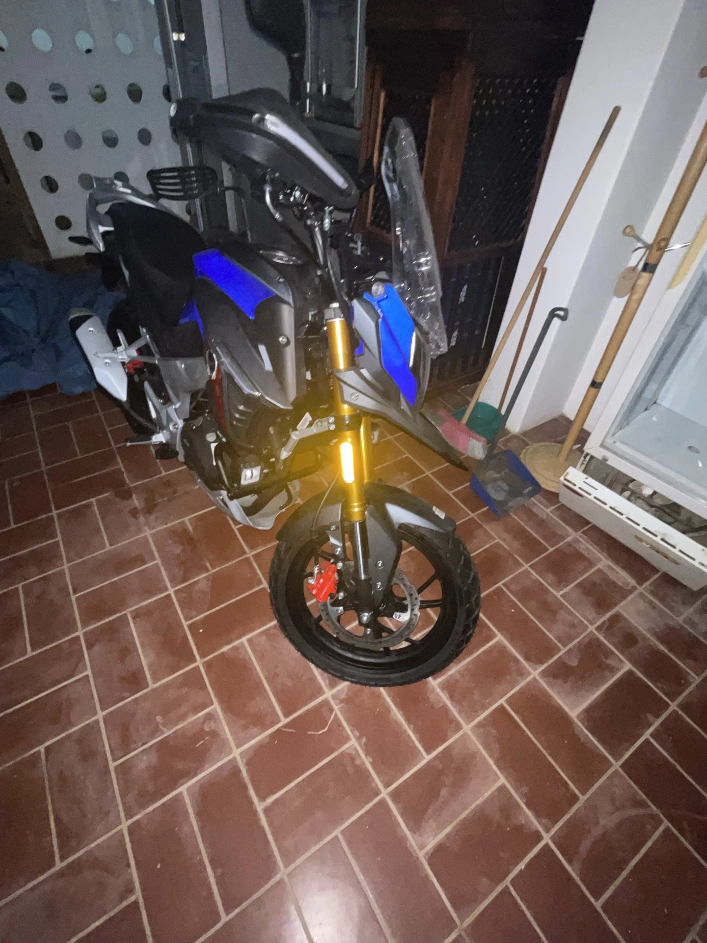 2026 Empire Keeway TX 250 GS — foto 3