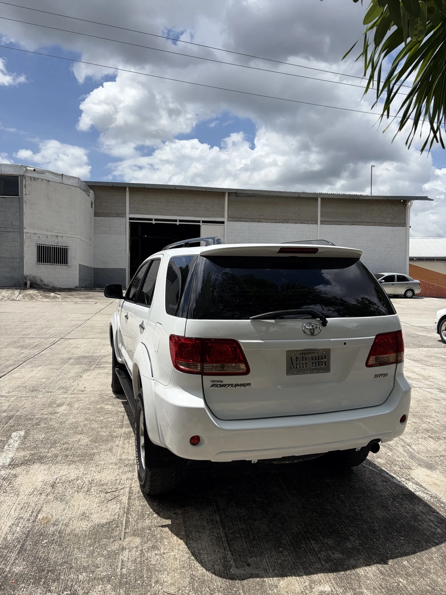 2008 Toyota Fortuner 4x4 — photo 3