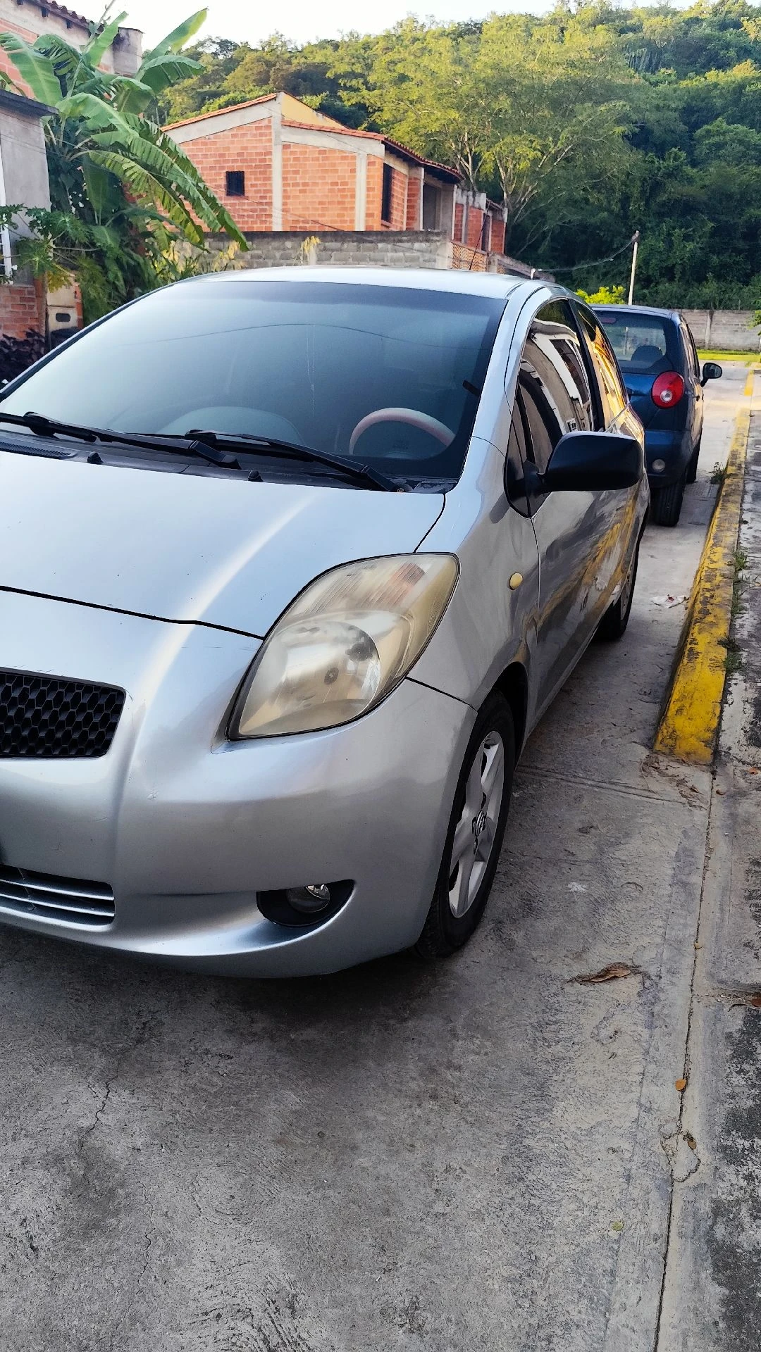 2007 Toyota Yaris Sport — foto 2