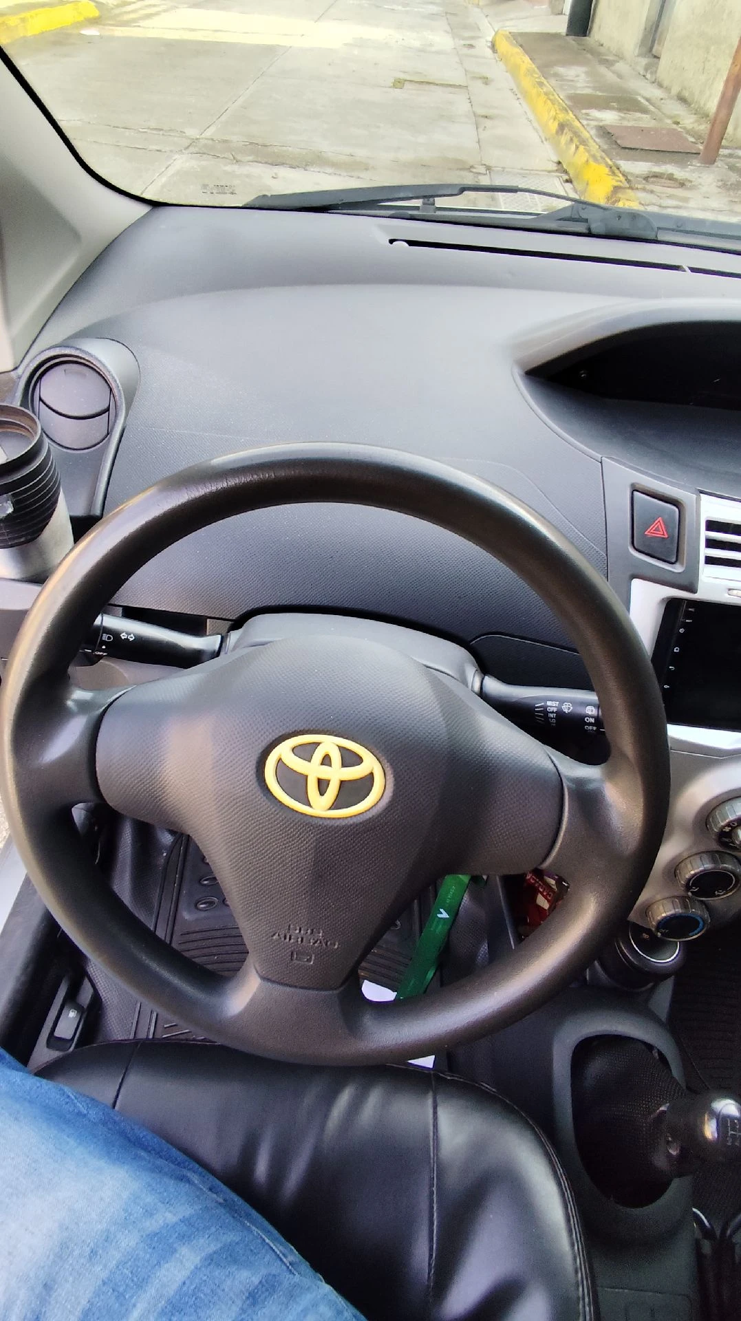 2007 Toyota Yaris Sport — foto 12