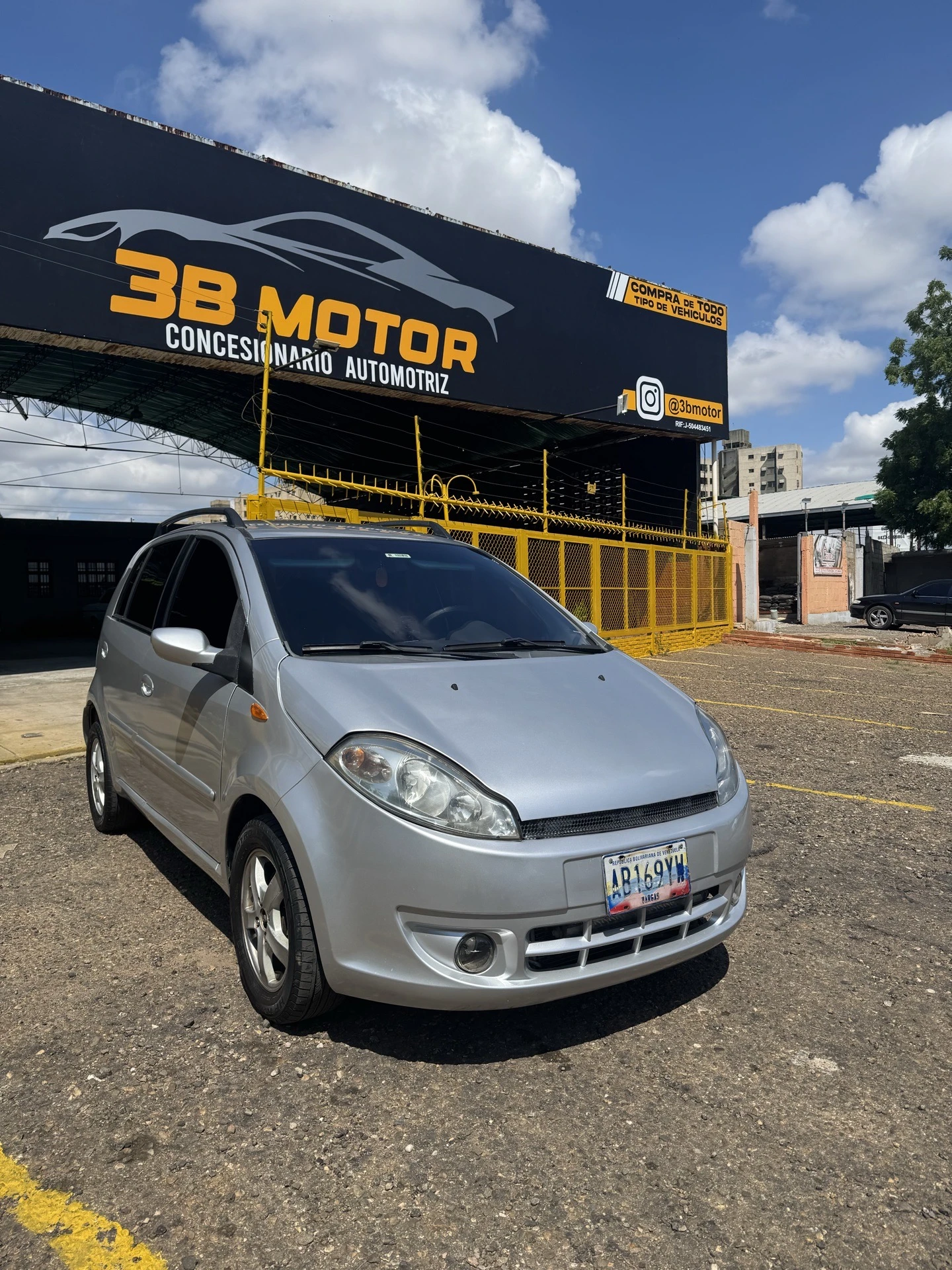 2015 Chery Arauca