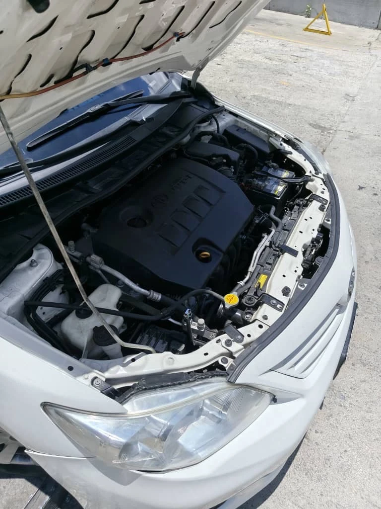 2013 Toyota Corolla XLI — foto 4