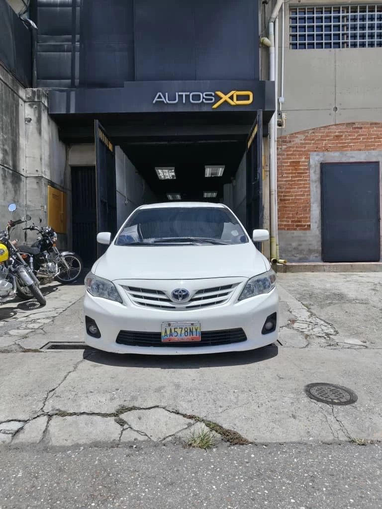 2013 Toyota Corolla XLI — foto 3