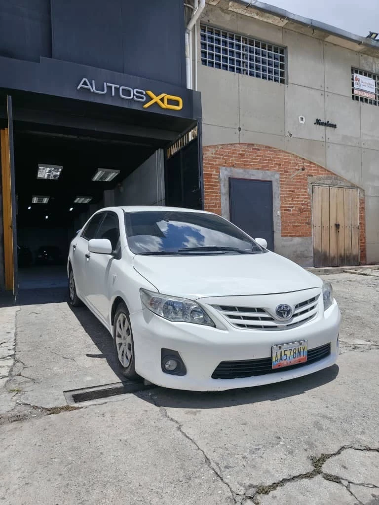 2013 Toyota Corolla XLI — foto 13