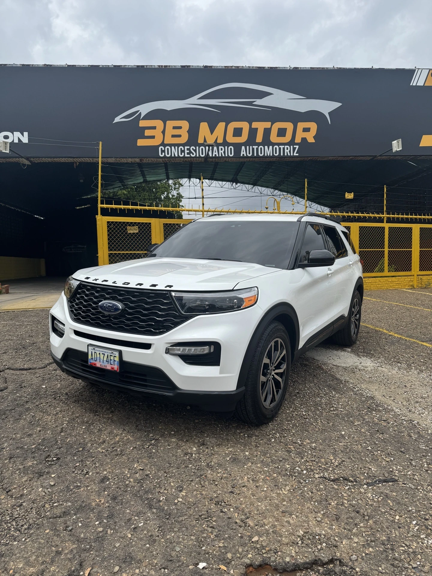 2020 Ford Explorer