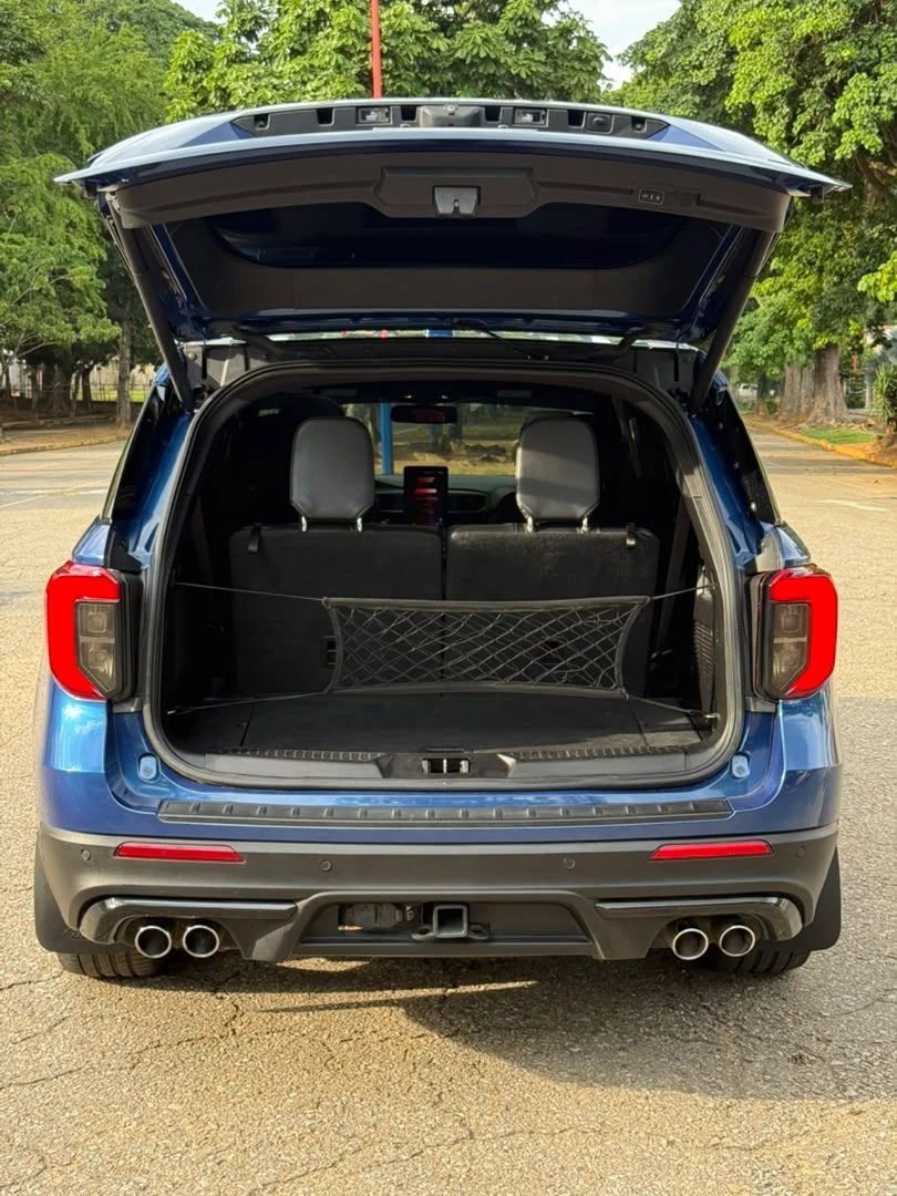 2020 Ford Explorer ST — foto 17