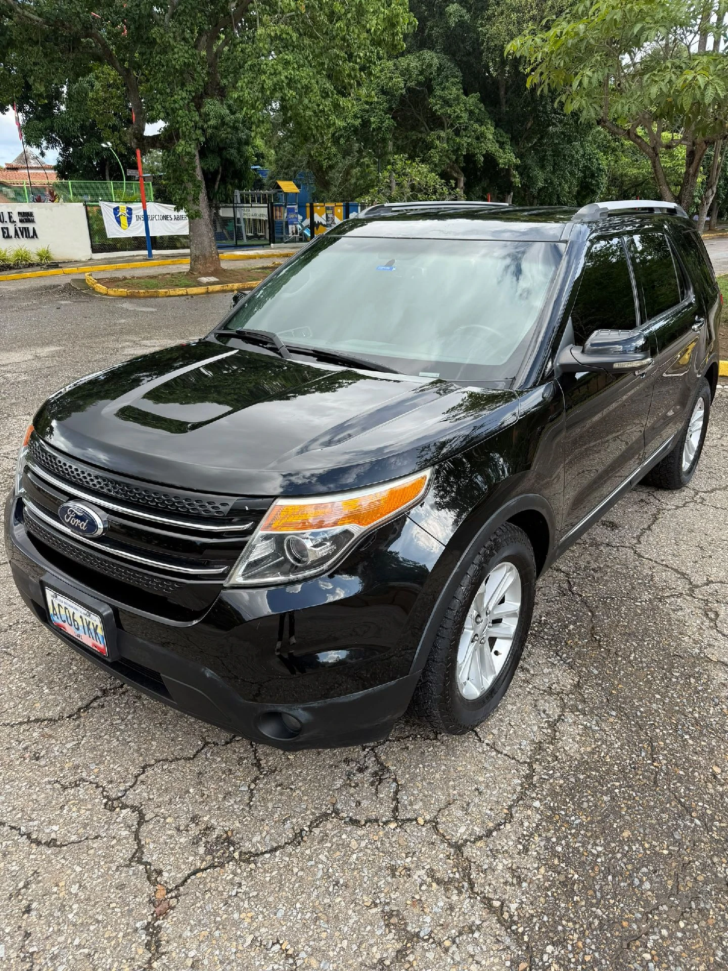 2012 Ford Explorer Limited — foto 4