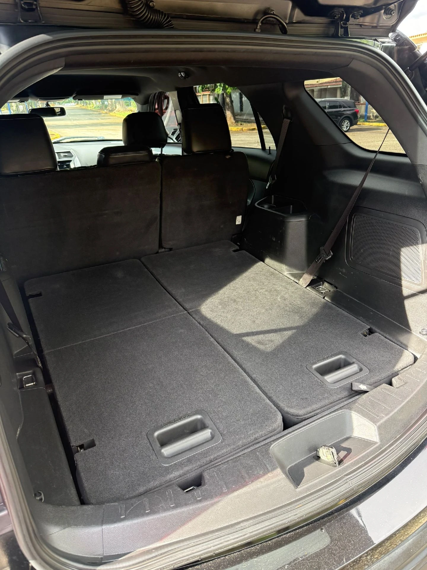 2012 Ford Explorer Limited — foto 12