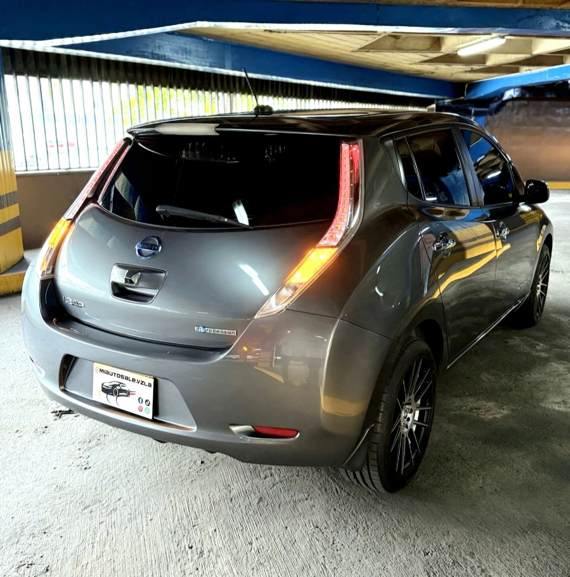 2017 Nissan Leaf Zero emissions — foto 4