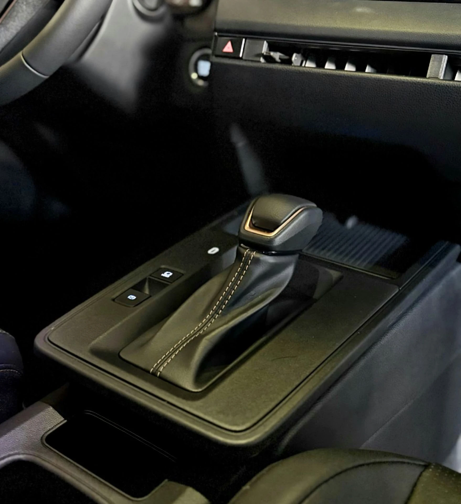 2026 Toyota Corolla Cross ELITE — photo 20