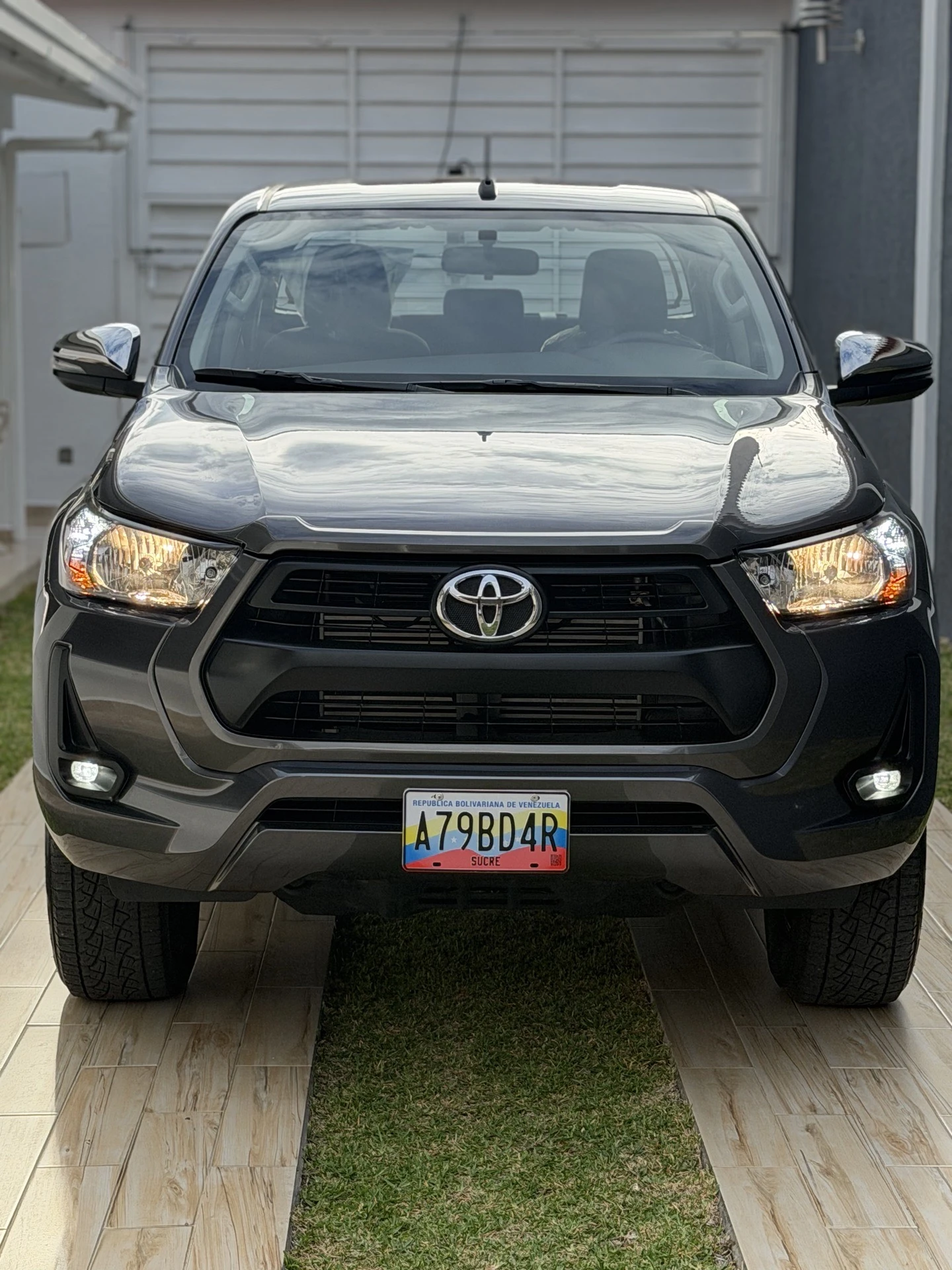 2026 Toyota Hilux 2.8 diésel — foto 11
