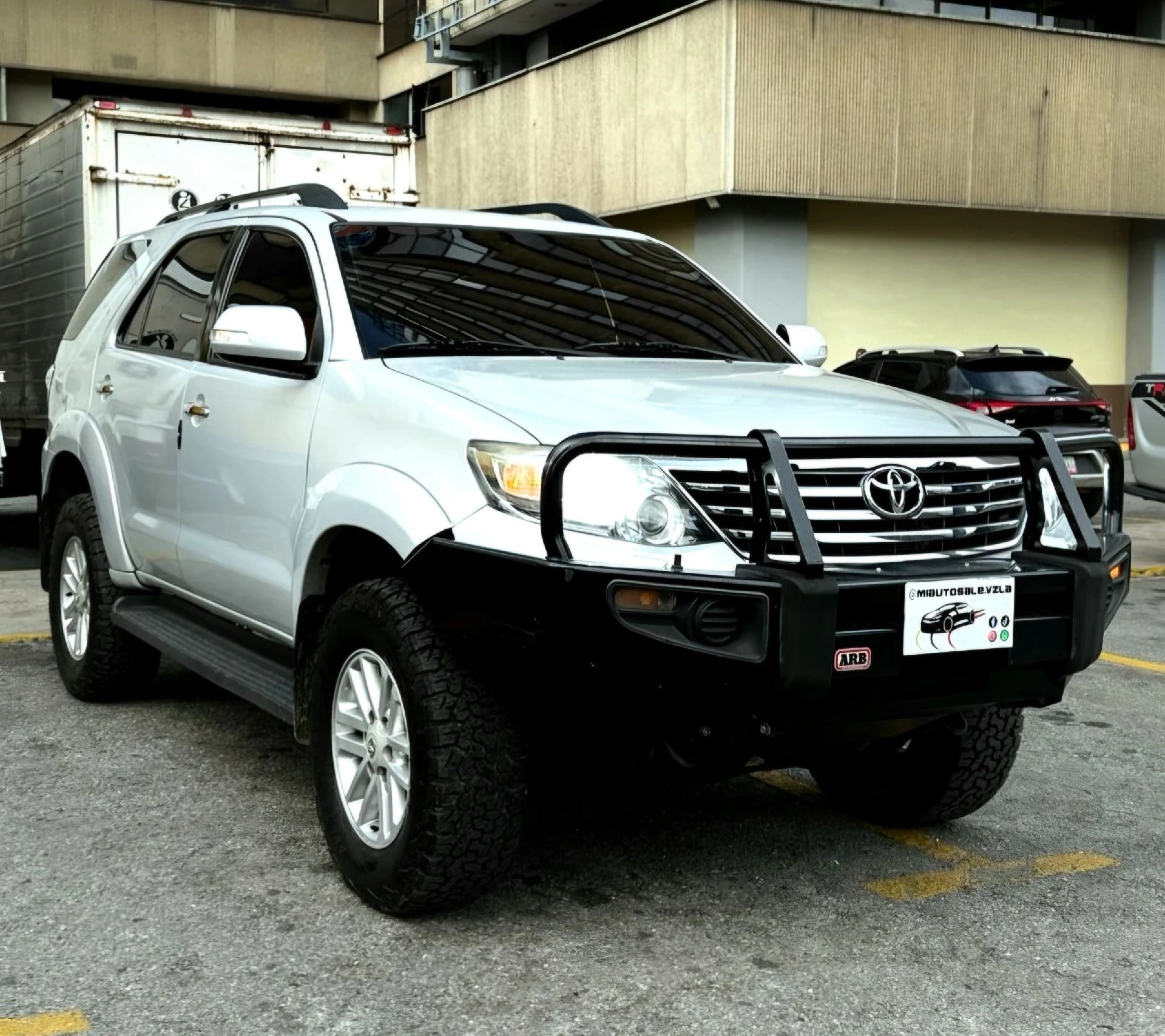 2018 Toyota Fortuner SR — foto 3